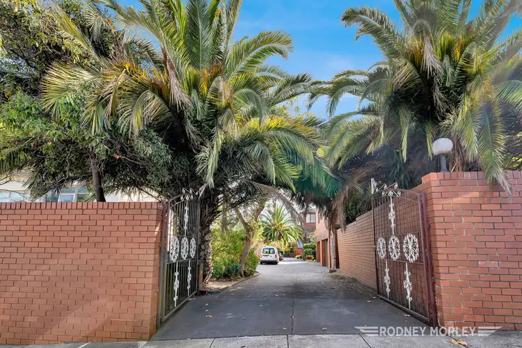 5 Kooyong Road