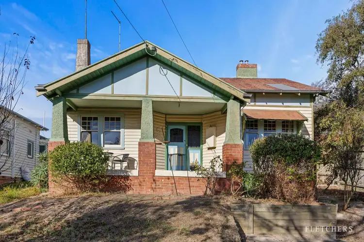 704 Neill Street, Soldiers Hill VIC 3350
