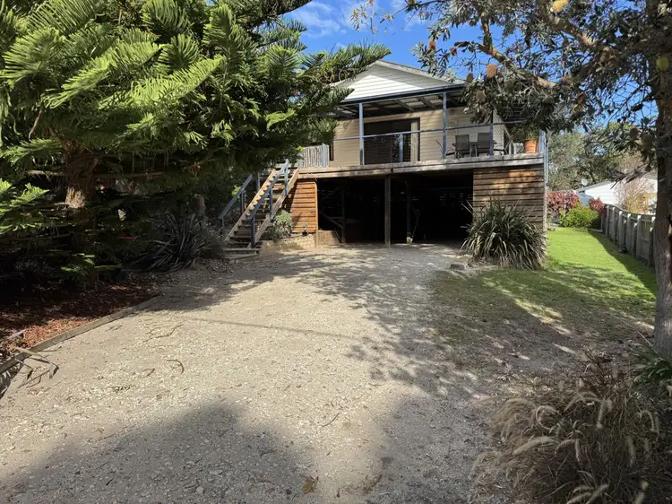39 Spindrift Avenue, Golden Beach VIC 3851