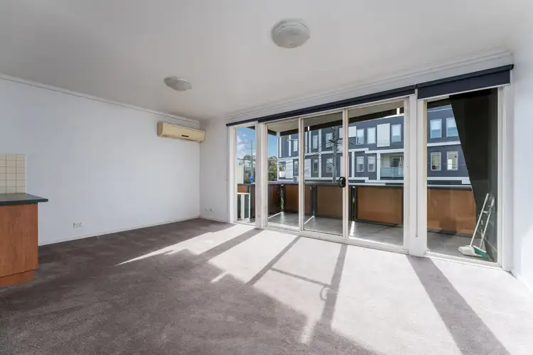 1/105 Orrong Crescent, Caulfield North VIC 3161
