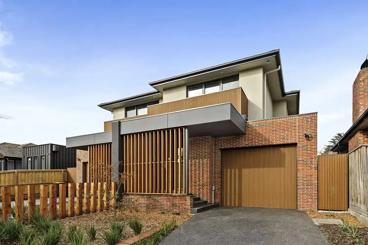 20 Iris Street, Burwood VIC 3125