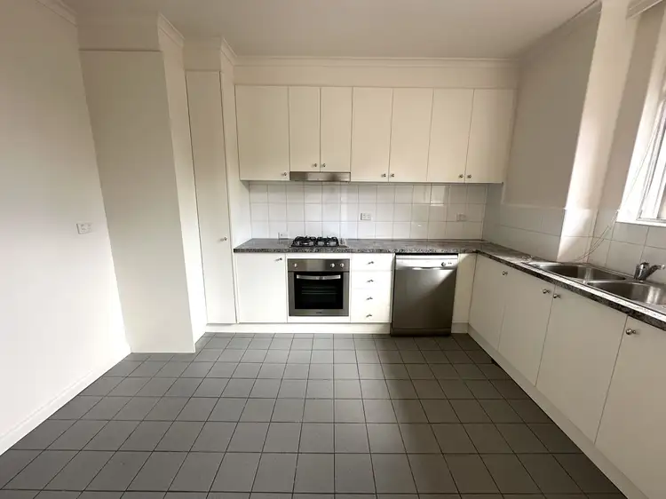 Main view of Homely apartment listing, 5/3 Carinya Crescent, Caulfield North VIC 3161