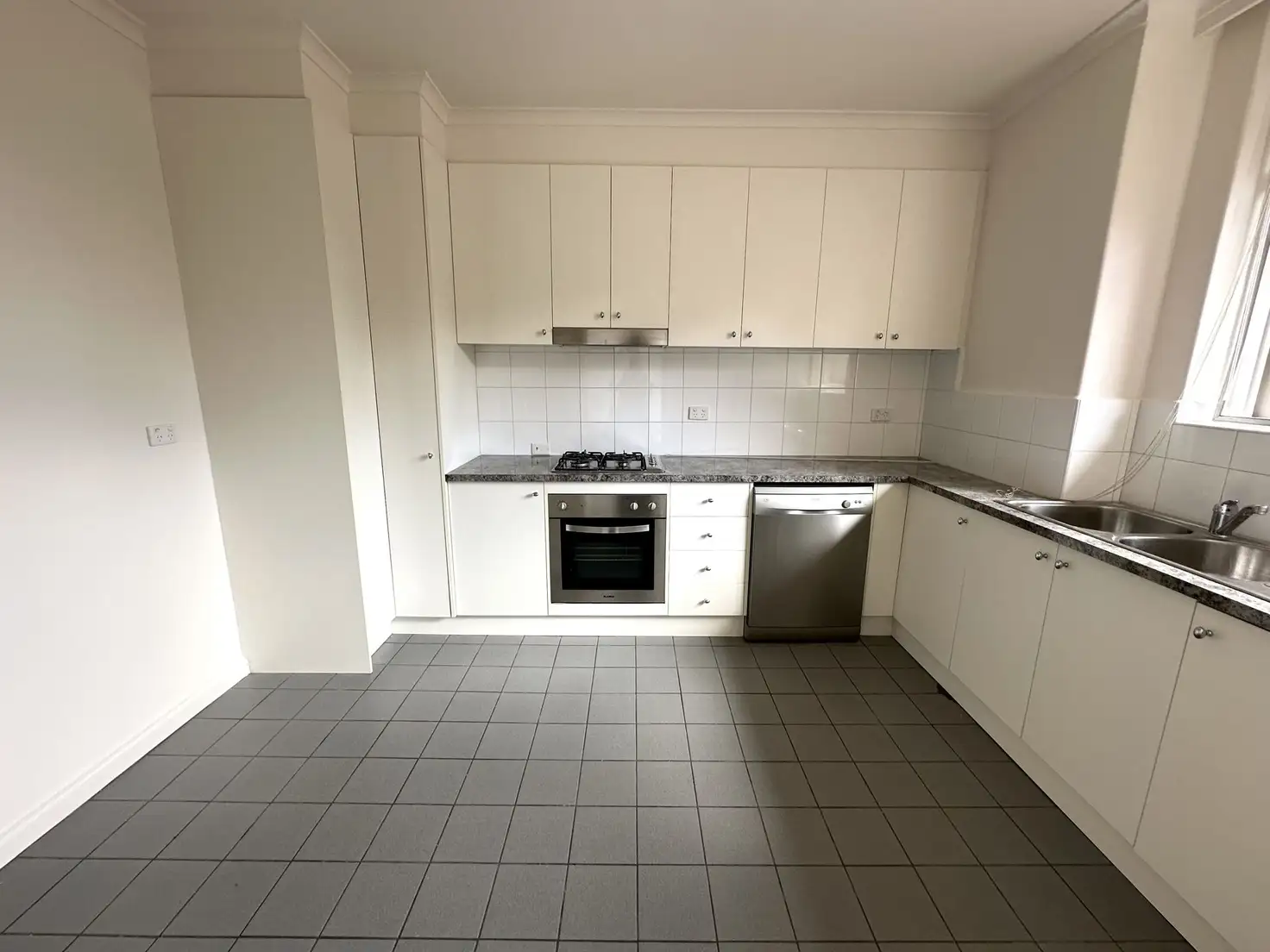 Main view of Homely apartment listing, 5/3 Carinya Crescent, Caulfield North VIC 3161