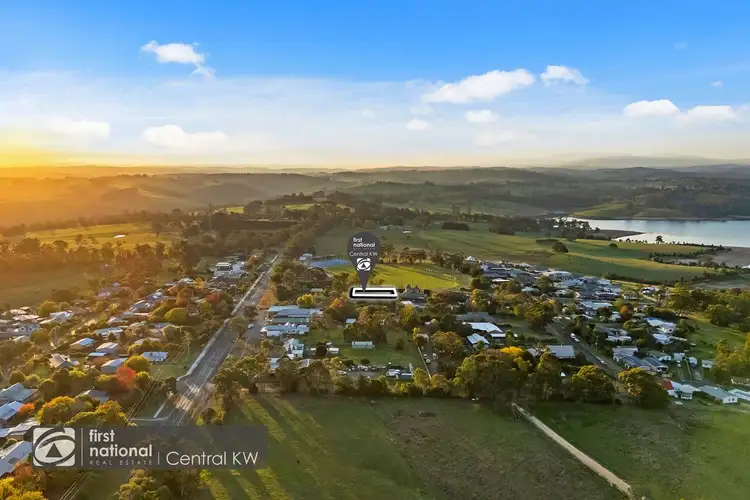 2A Blue Rock Road, Willow Grove VIC 3825