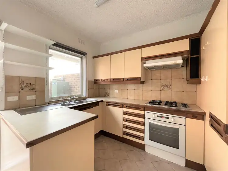 Fifth view of Homely townhouse listing, 1/324 High Street, Windsor VIC 3181