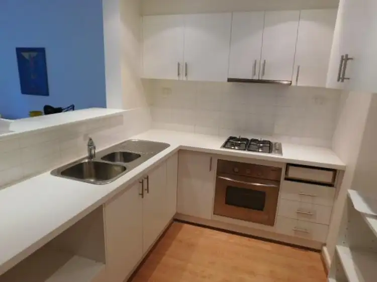 Fourth view of Homely apartment listing, 14/9 The Avenue, Windsor VIC 3181