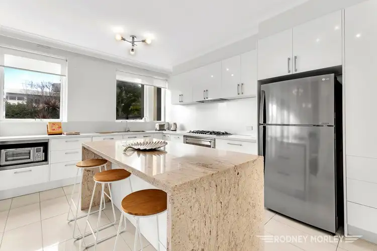 Fourth view of Homely apartment listing, 4/645 Toorak Road, Toorak VIC 3142