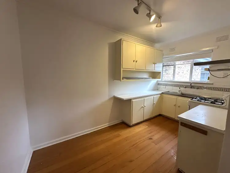 Fifth view of Homely apartment listing, 8/22 Roseberry Grove, Glen Huntly VIC 3163