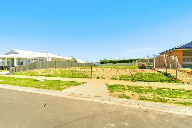 4 French Close, Maffra VIC 3860