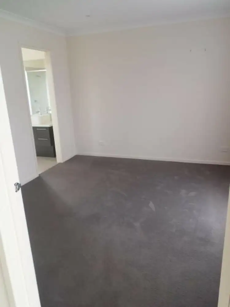 Fifth view of Homely house listing, 1 Mountain Grey Circuit, Morwell VIC 3840