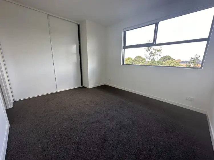 Fifth view of Homely apartment listing, 203/409-411 Hawthorn Road, Caulfield South VIC 3162