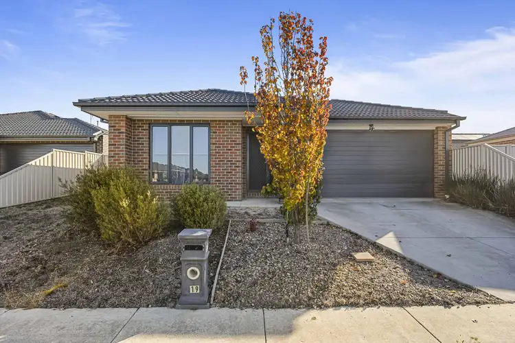 19 Bect Street, Sebastopol VIC 3356