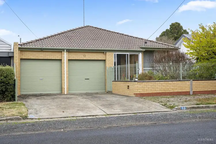 13 Park Street East, Redan VIC 3350