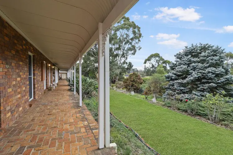 Second view of Homely house listing, 7 Grosvenor Place, Hamilton VIC 3300