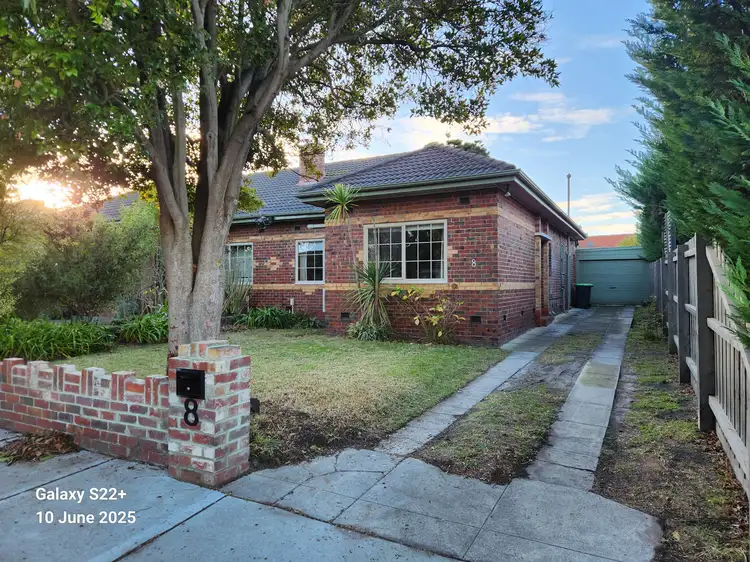 8 Wimmera Street, Ormond VIC 3204