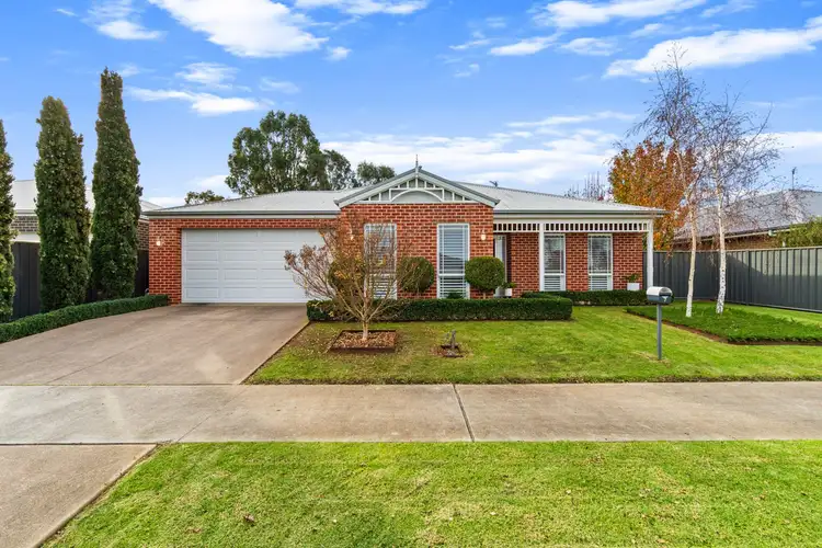 7 Jacobs Drive, Maffra VIC 3860
