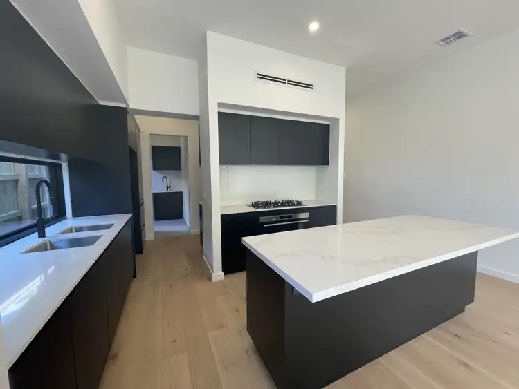 564B Inkerman Road, Caulfield North VIC 3161