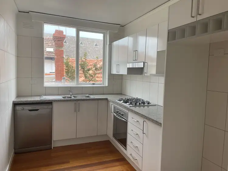 6/64 Hotham Street, St Kilda East VIC 3183