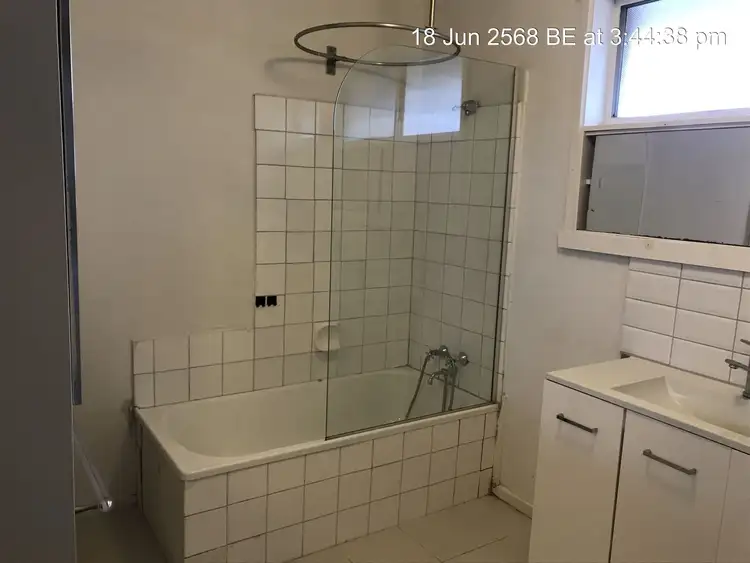 Fourth view of Homely unit listing, 6/1 Victor Road, Bentleigh VIC 3204
