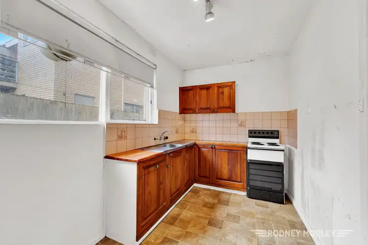 Fourth view of Homely apartment listing, 2/26 Eumeralla Road, Caulfield South VIC 3162