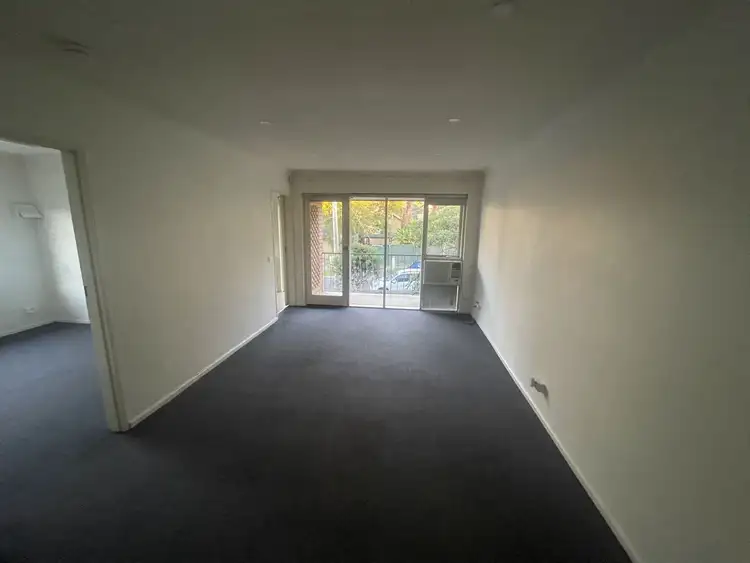 22 Rossfield Avenue