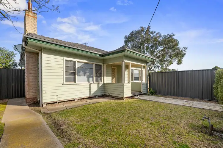 Main view of Homely house listing, 2 Fitzroy Street, Sale VIC 3850