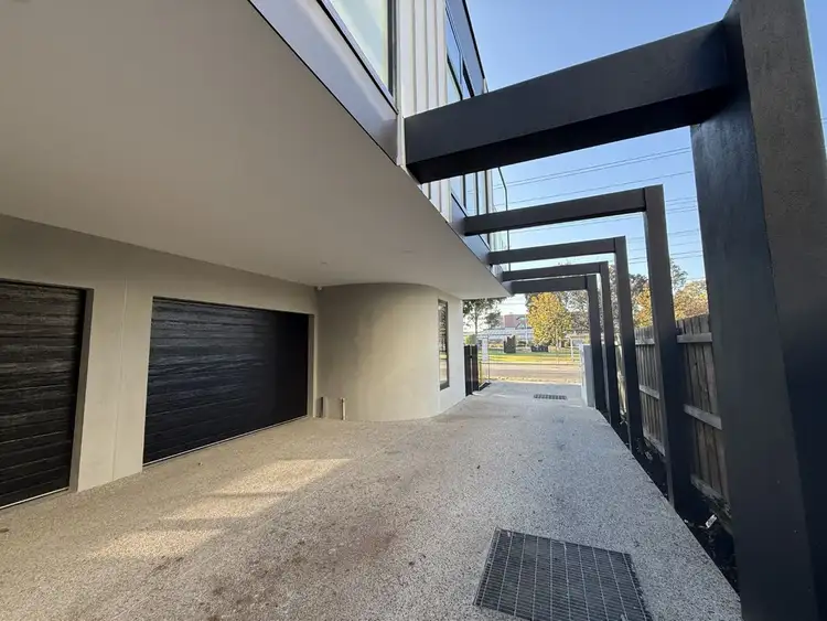 Second view of Homely unit listing, 1/6 Gordon Street, Maribyrnong VIC 3032