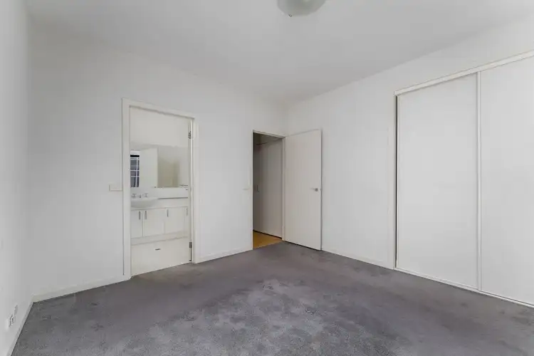 Fifth view of Homely apartment listing, 5/108 Hotham Street, St Kilda East VIC 3183