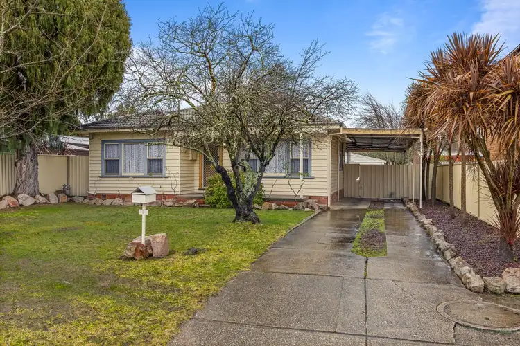 2 Regent Drive, Canadian VIC 3350