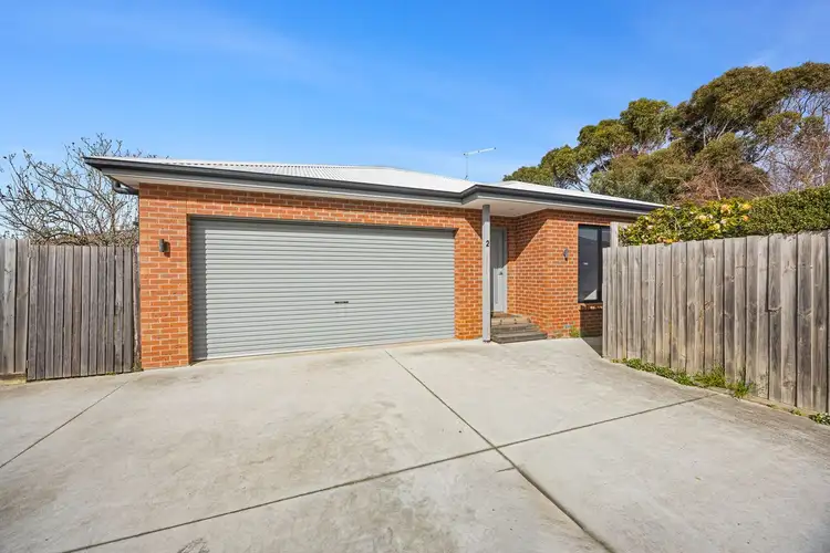 2/258a Humffray Street North, Brown Hill VIC 3350