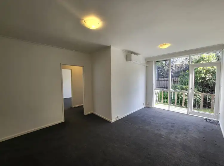 Fourth view of Homely apartment listing, 5/122 Mimosa Road, Carnegie VIC 3163
