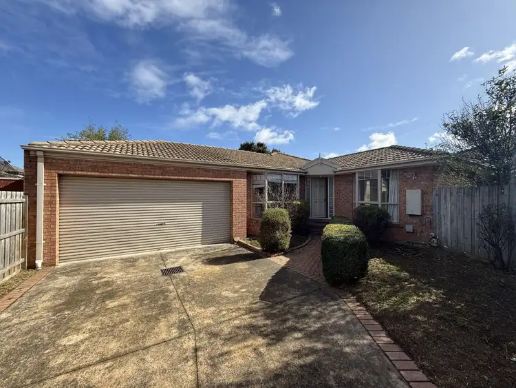 2/1 Beleura Grove, Clayton VIC 3168