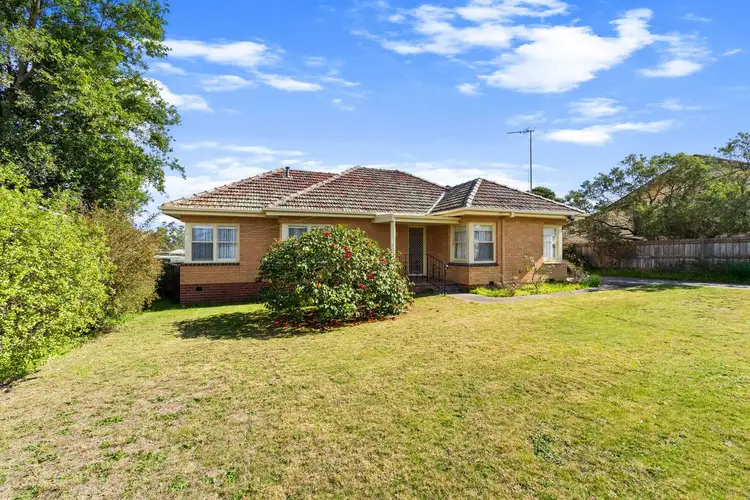25 Powerscourt Street, Maffra VIC 3860