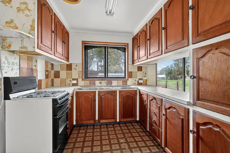 Fifth view of Homely house listing, 8A Ardonachie Street, Macarthur VIC 3286