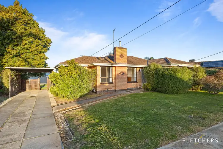 21 Rowlands Street, Sebastopol VIC 3356