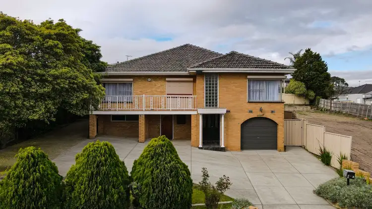 690 pascovale road, Oak Park VIC 3046