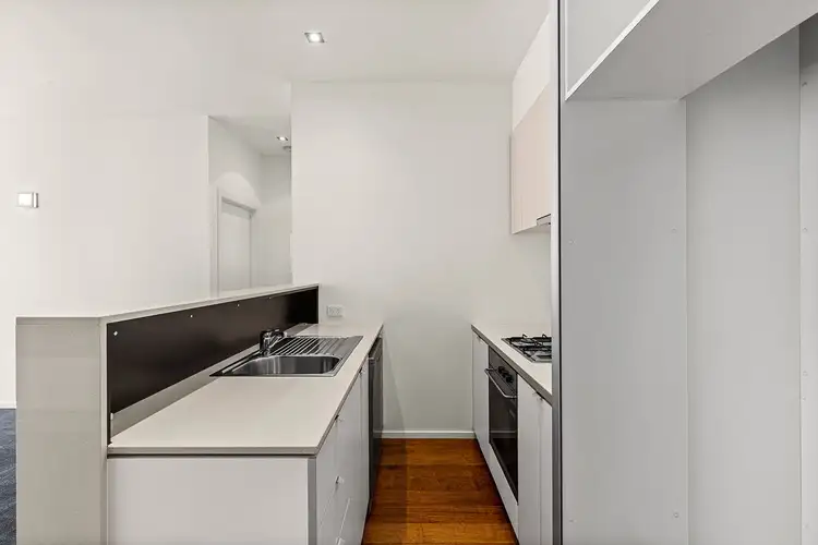 Sixth view of Homely apartment listing, 30a/10 Clifton Street, Prahran VIC 3181