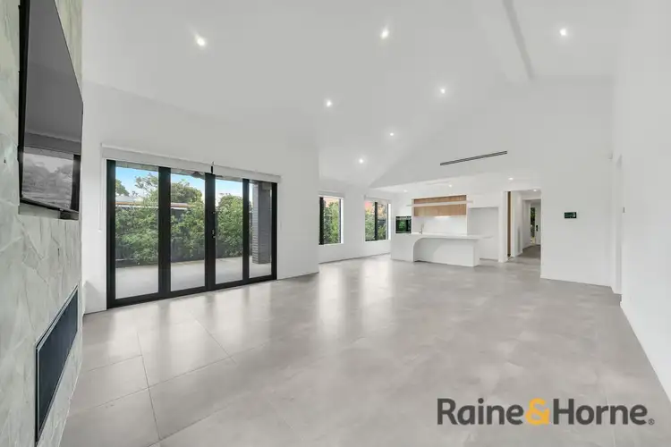 Sixth view of Homely house listing, 2 Muscat Avenue, Burnside Heights VIC 3023