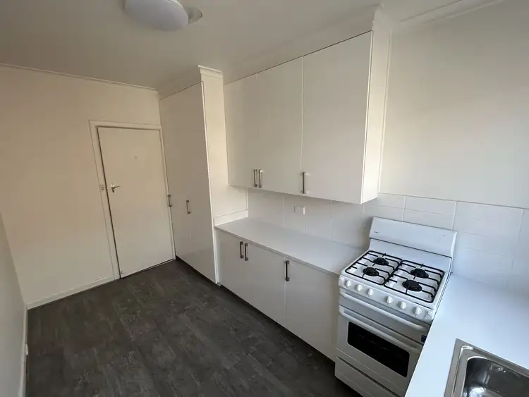 11/22 Hughenden Road, St Kilda East VIC 3183