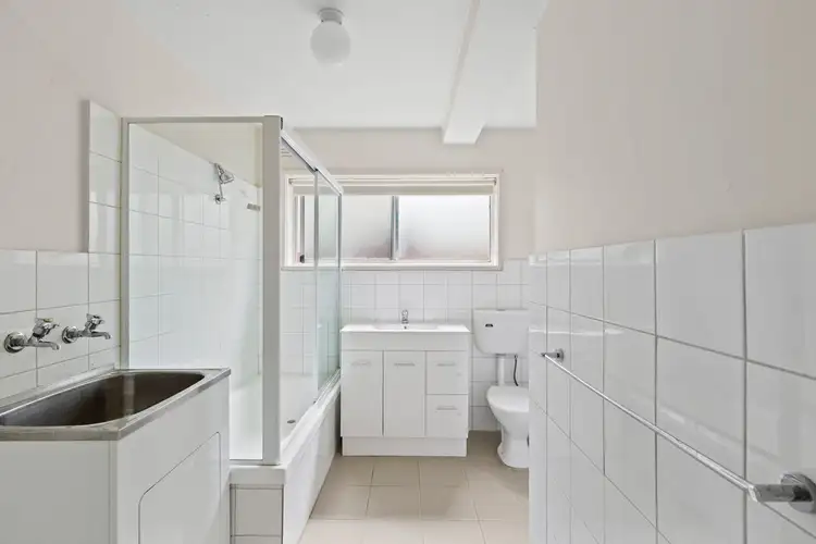 Sixth view of Homely apartment listing, 2/174-176 Victoria Street, Brunswick VIC 3056