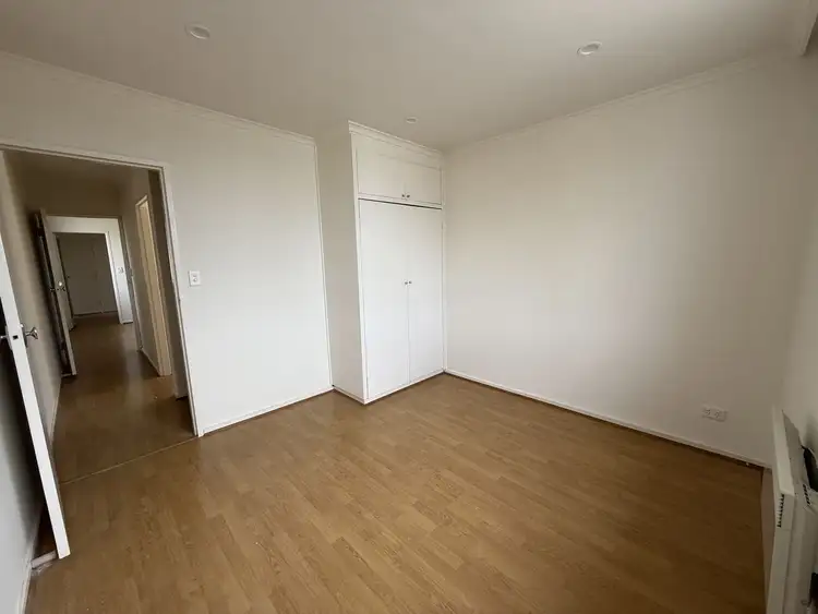 Third view of Homely apartment listing, 8/147 Glen Huntly Road, Elwood VIC 3184