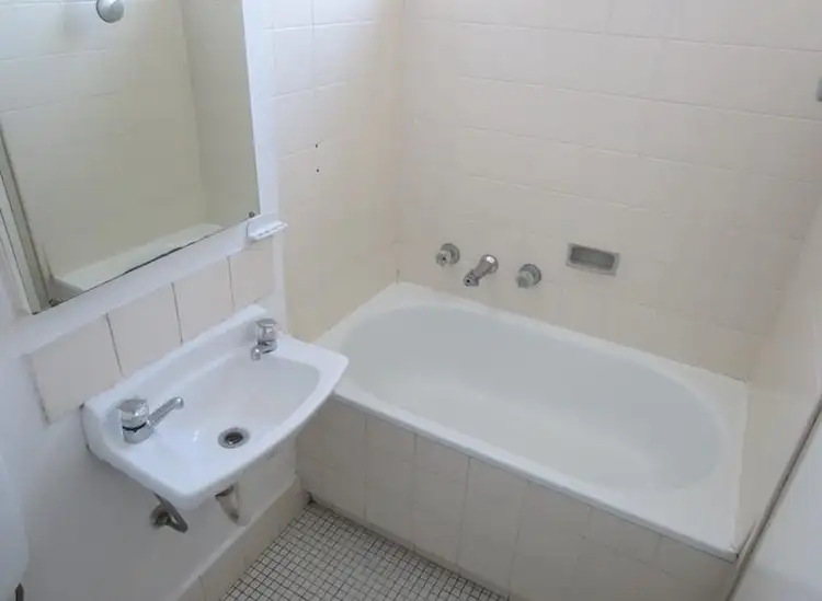 Fourth view of Homely apartment listing, 11/26 Park Crescent, Caulfield North VIC 3161