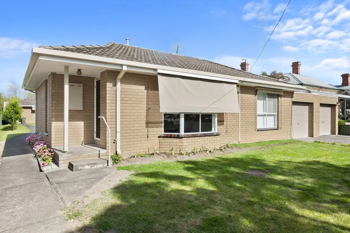 Main view of Homely house listing, 1/103 Ascot St S, Ballarat Central VIC 3350