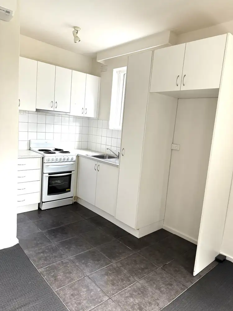 Second view of Homely house listing, 4/89 Ballantyne Street, Thornbury VIC 3071