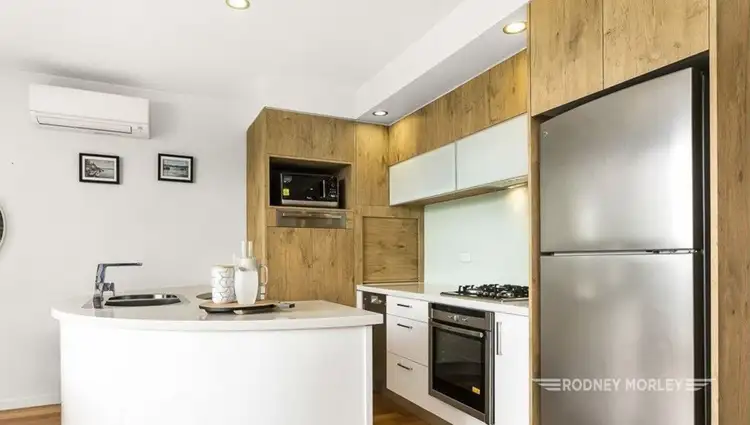 Fourth view of Homely apartment listing, 6/120 Murray Street, Caulfield VIC 3162