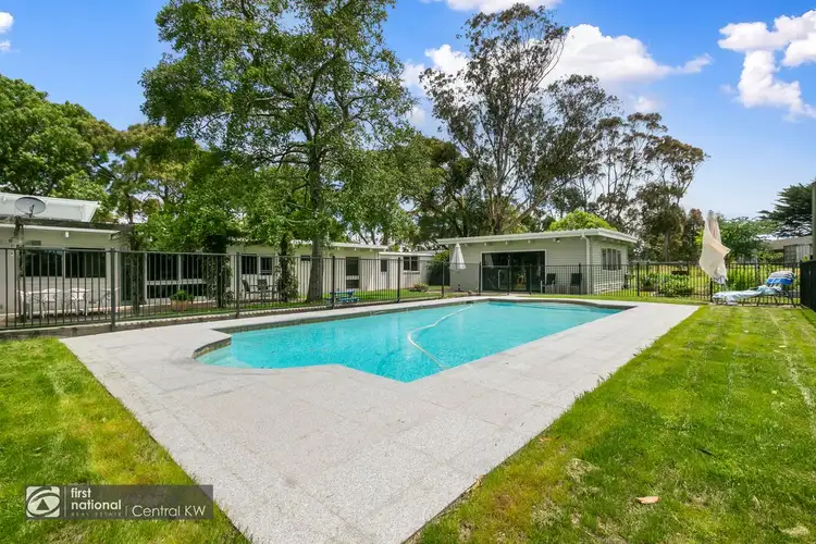 53 O'Haras Road