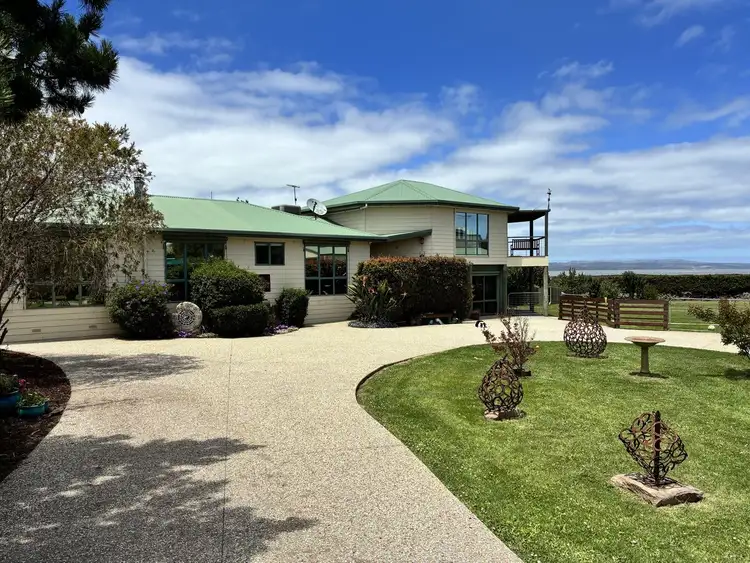 225 Bay Road, Jam Jerrup VIC 3984