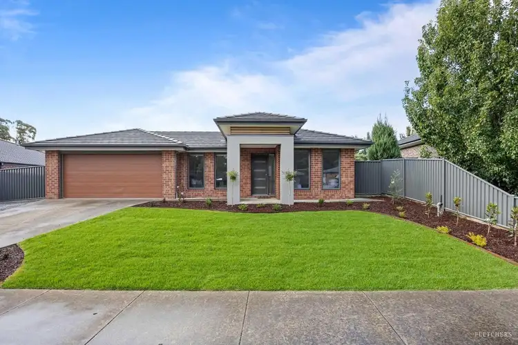 2 Greenhaven Court