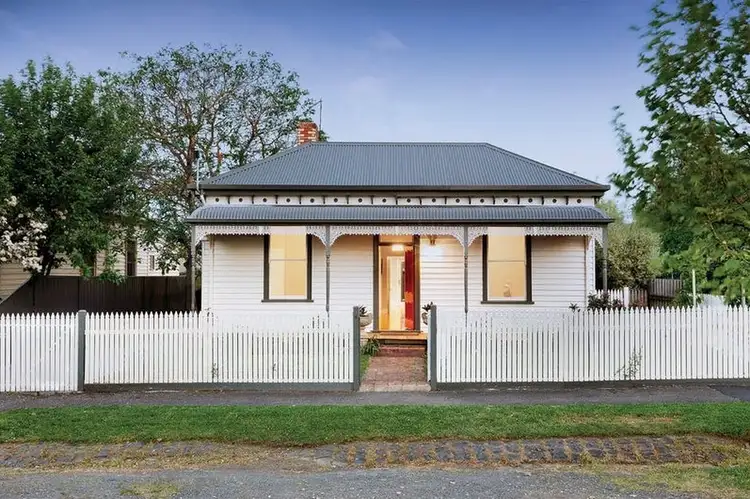 4 Johnson Street