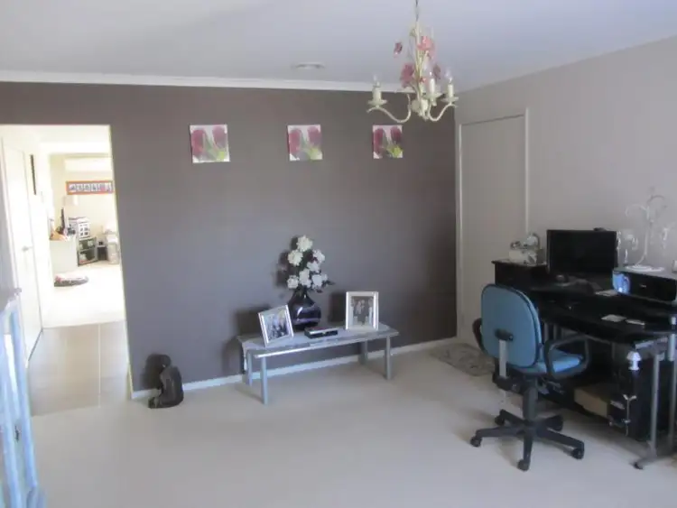 Fifth view of Homely house listing, 4 Rowan Walk, Drouin VIC 3818